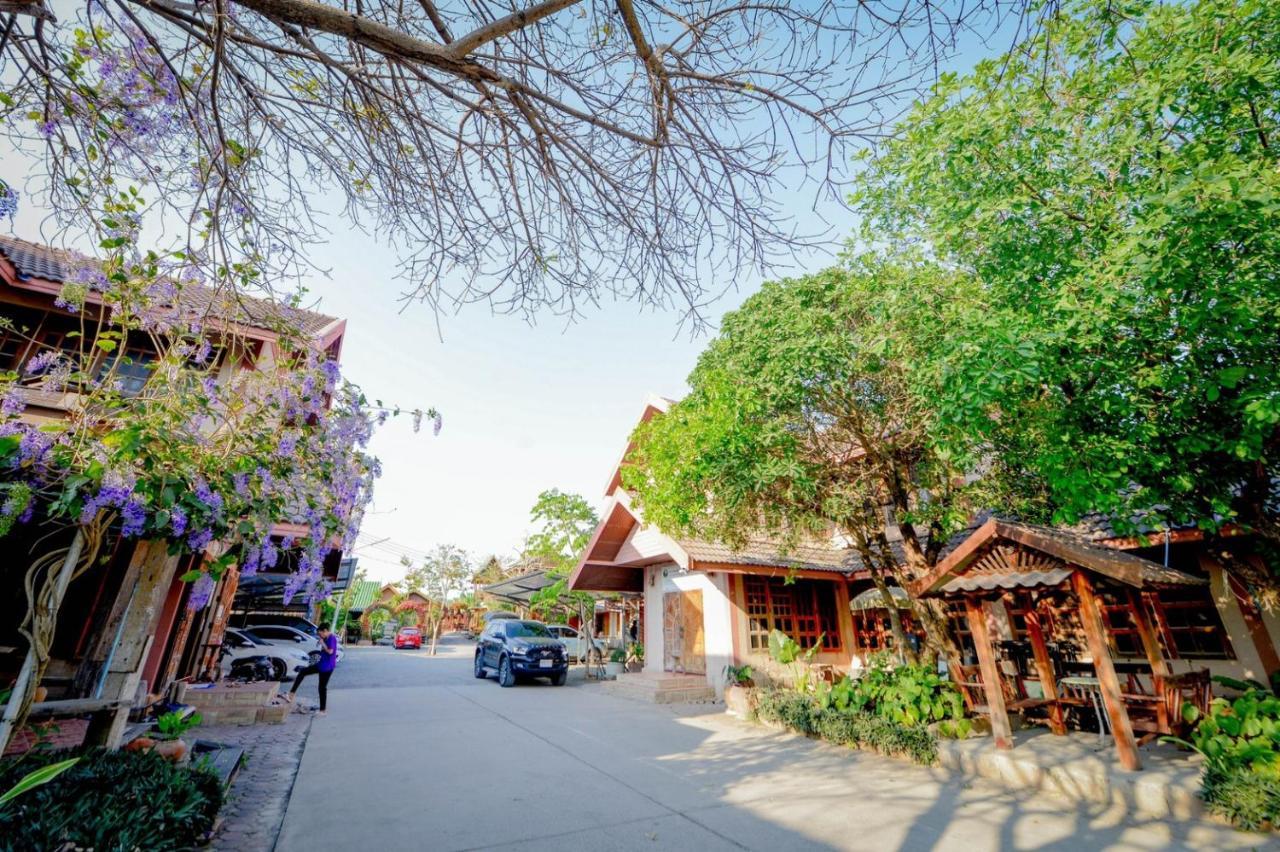 Mrk Resort & Massage ลพบุรี ภายนอก รูปภาพ