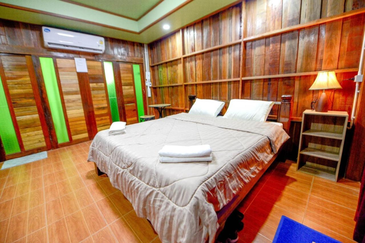 Mrk Resort & Massage ลพบุรี ภายนอก รูปภาพ