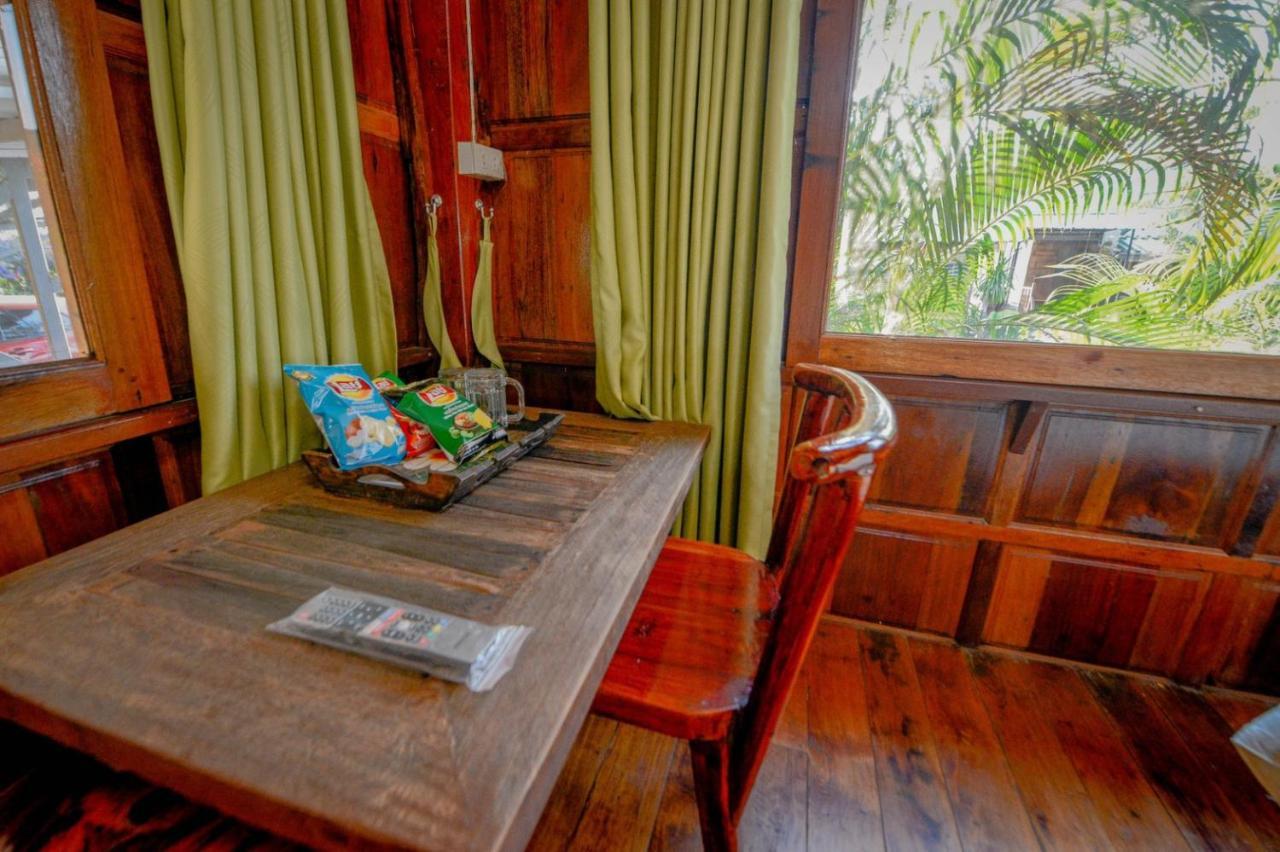 Mrk Resort & Massage ลพบุรี ภายนอก รูปภาพ
